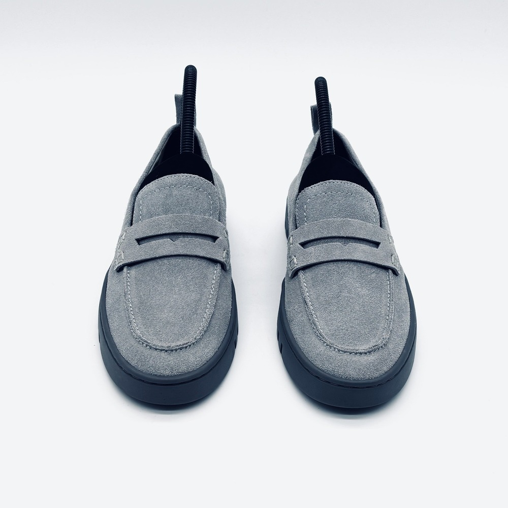 Vionic Uptown Suede Grey Loafers Women Size 6 Arch Support Penny Strap Slip On